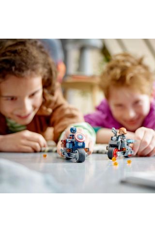 ® Marvel Black Widow ve Kaptan Amerika Motosikletleri 76260 Çocuklar için Yapım Seti (130 Parça)