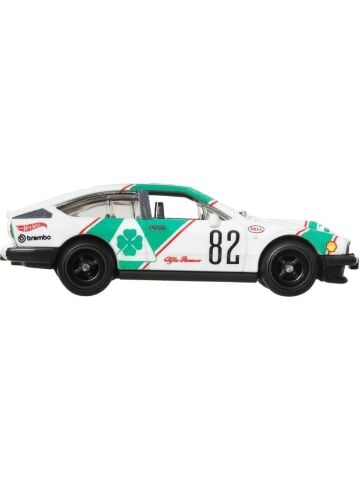 Boulevard Premium Araçlar GJT68 - JBL16 ALFA ROMEO GTV6 3.0