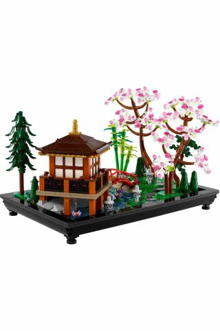 ® Icons Huzurlu Bahçe 10315 - Yetişkinler için Yaratıcı Yapım ve Sergileme Seti (1363 Parça)