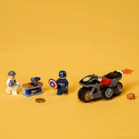 LEGO® Marvel Avengers Kaptan Amerika ve Hydra Karşılaşması 76189 - Kaptan Amerika ve Motosiklet Seti Koleksiyonluk Oyuncak Yapım Seti (49 Parça)