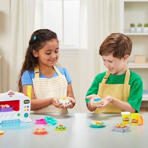 Play Doh Oyun Hamuru Sihirli Fırın 9740