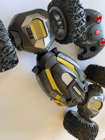 CTOYS Işıklı Sesli Uzaktan Kumandalı 360 Derece Dönebilen Araç Siyah