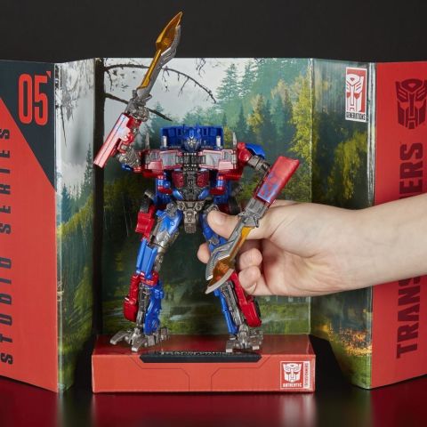 Hasbro Transformers Optimus Prime Filmler Serisi Büyük Figür E0702