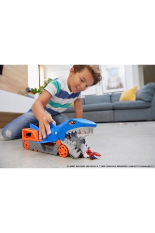HOT WHEELS Köpek Balığı Taşıyıcı Gvg36