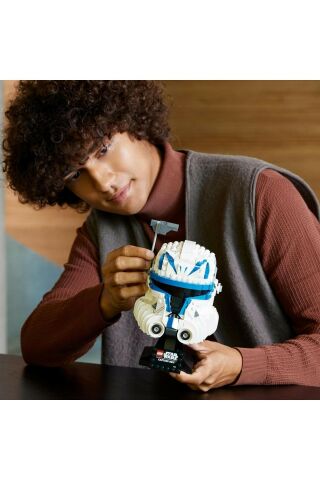 ® Star Wars™ Yüzbaşı Rex™ Kaskı 75349 - Yetişkinler için Koleksiyonluk Yapım Seti (854 Parça)