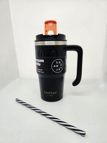 Shotay Handle Mug ST-8169 680ml Pipetli-Pipetsiz Kullanım Termos Bardak Siyah