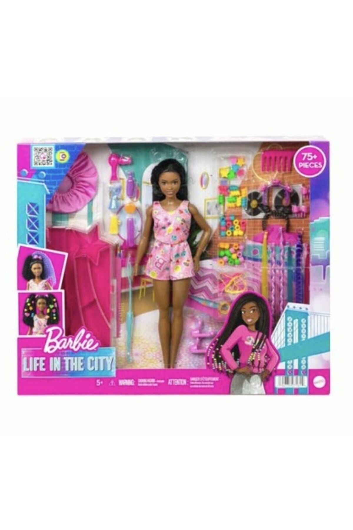 Barbie Brooklyn Eğlenceli Saçlar Oyun Seti Hhm39