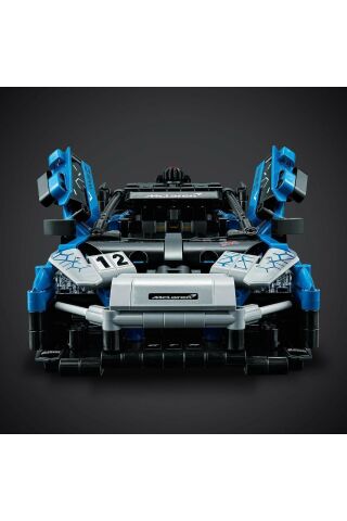® Technic McLaren Senna GTR™ 42123 - Yetişkinler İçin Koleksiyonluk Model Yapım Seti (830 Parça)