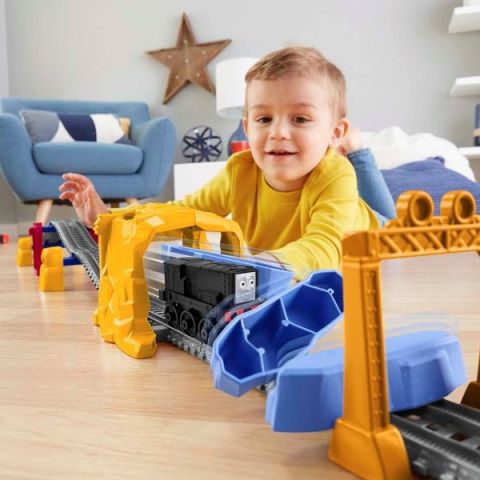 Thomas Friends Diesel Tünel Macerası Oyun Seti Ghk73