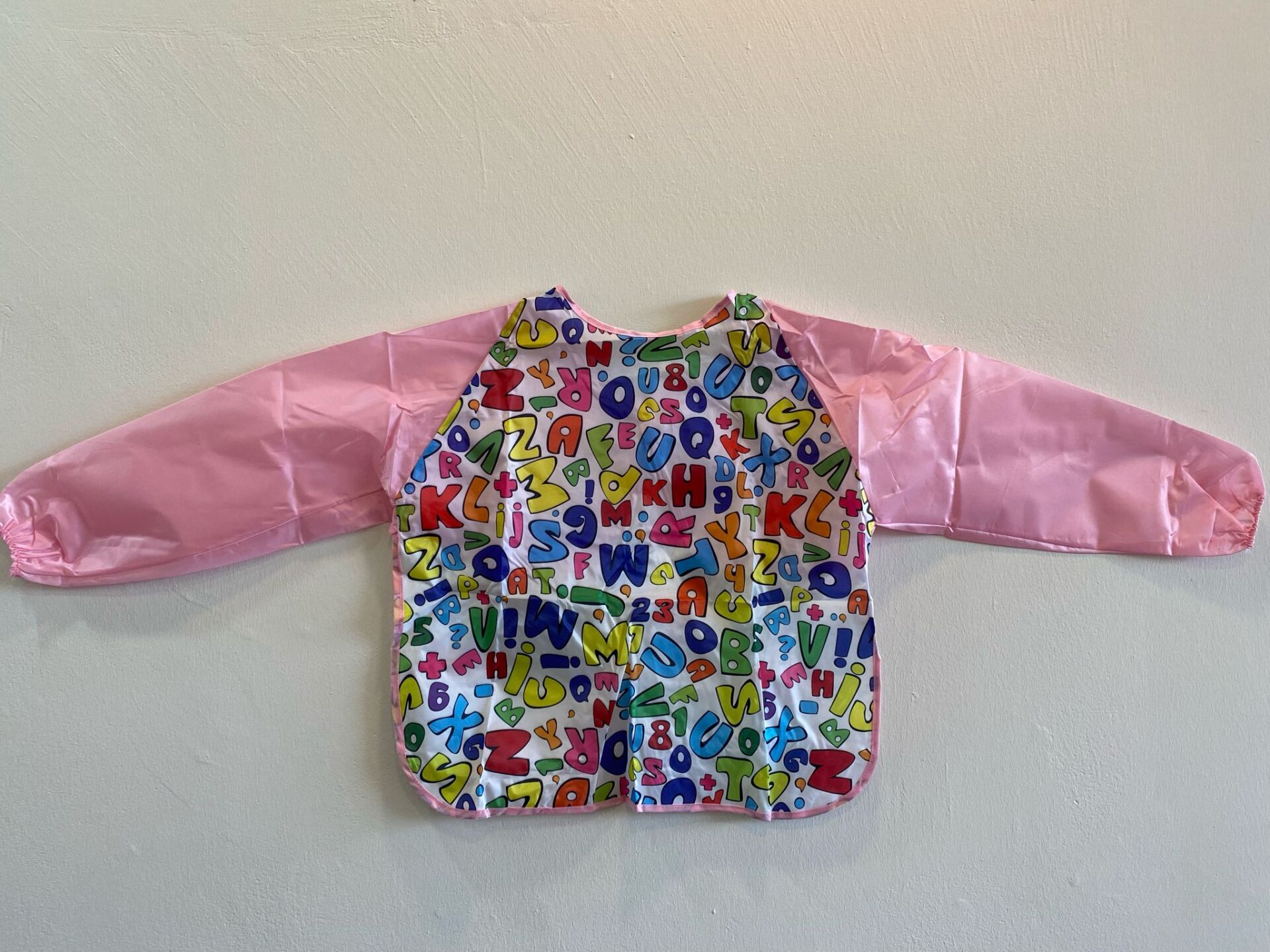 Nova Color Pembe Harf Desenli Large Boyama Önlüğü NC-4108
