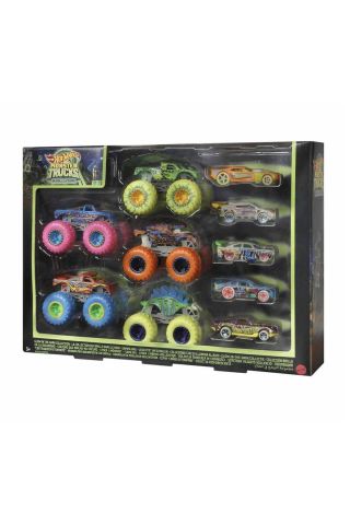 Monster Trucks Karanlıkta Parlayan Araçlar Paketi Hcb57