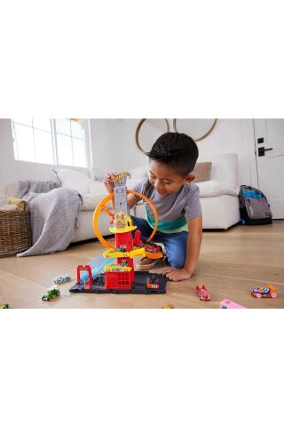 Hkx41 Hot Wheels Çember Pistli Iftaiye Istasyonu