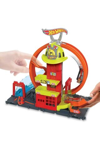Hkx41 Hot Wheels Çember Pistli Iftaiye Istasyonu