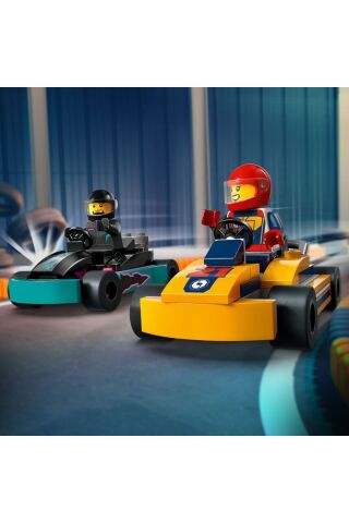 ® City Go-Kartlar ve Yarış Sürücüleri 60400 - Yaratıcı Oyuncak Yapım Seti (99 Parça)
