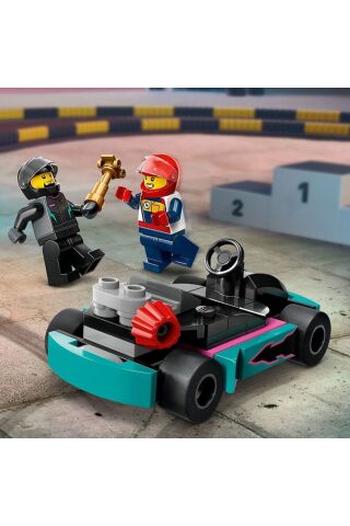 ® City Go-Kartlar ve Yarış Sürücüleri 60400 - Yaratıcı Oyuncak Yapım Seti (99 Parça)