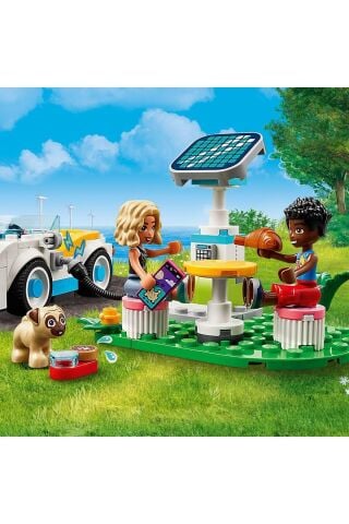 ® Friends Elektrikli Araba ve Şarj İstasyonu Oyuncağı 42609 (170 Parça)