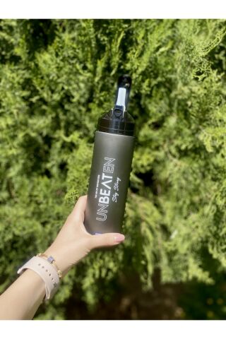 600 ml Unbeaten Tritan Pipetli Matara Siyah