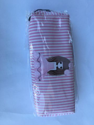 Taros Kalem Çantası Tek Gözlü Vintage Girl 2346