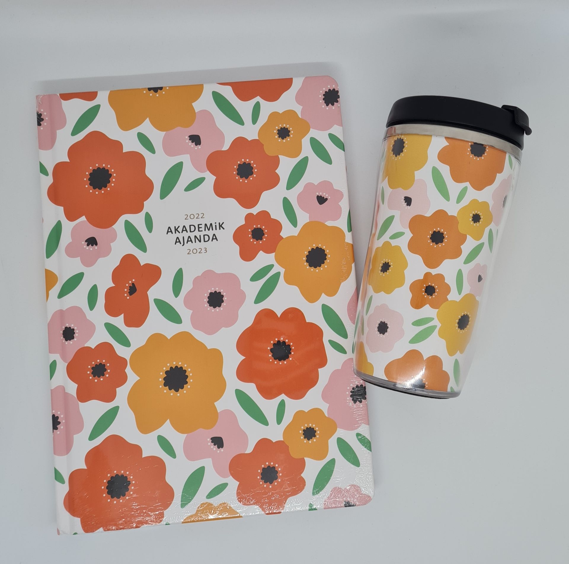 Keskin Color 17x24 Ajanda-Rengarenk & Çelik Termos Bardak 250 ml