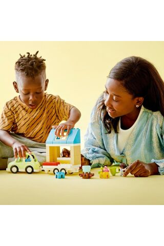 ® Duplo Kasabası Tekerlekli Aile Evi 10986 (31 Parça)