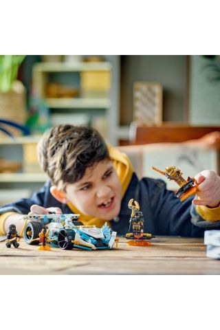 ®  Ninjago Zane'in Ejderha Gücü Spinjitzu Yarış Arabası 71791