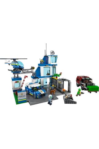 ® City Polis Merkezi 60316 Yapım Seti (668 Parça)