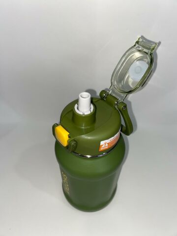 ST-8238 Çelik Pipetli Matara 720 ml Yeşil