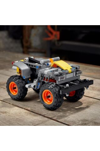 Technic Monster Jam® Max-D® 42119 (230 Parça)