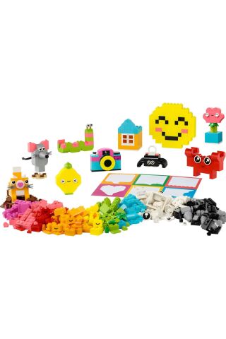 ® Classic Yaratıcı Mutlu Kutu 11042 - 5 Yaş ve Üzeri Oyuncak Yapım Seti (680 Parça)
