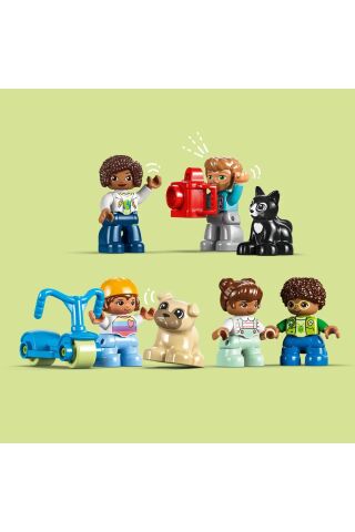 ® DUPLO® 3’ü 1 Arada Aile Evi 10994 - 3+ Eğitici Oyuncak Yapım Seti (218 Parça)