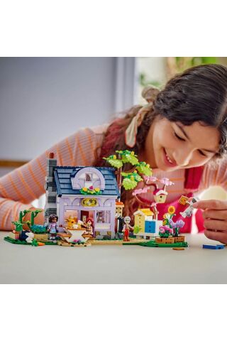® Friends Arıcıların Evi ve Çiçek Bahçesi 42669 - 12+ Oyuncak Yapım Seti (1161 Parça)
