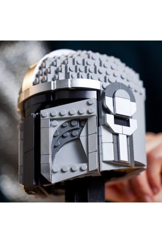 ® Star Wars™ Mandalorian™ Kaskı 75328 - Yetişkinler için Koleksiyonluk Yapım Seti (584 Parça)