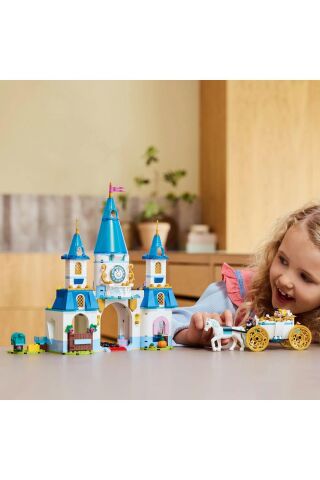 ® │ Disney Princess Sindirella’nın Şatosu ve At Arabası 43275 - 6+ Oyuncak Yapım Seti (596 Pr)